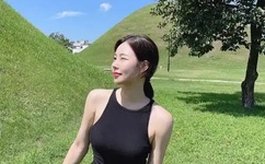 一边吃小兔兔一边有声视频